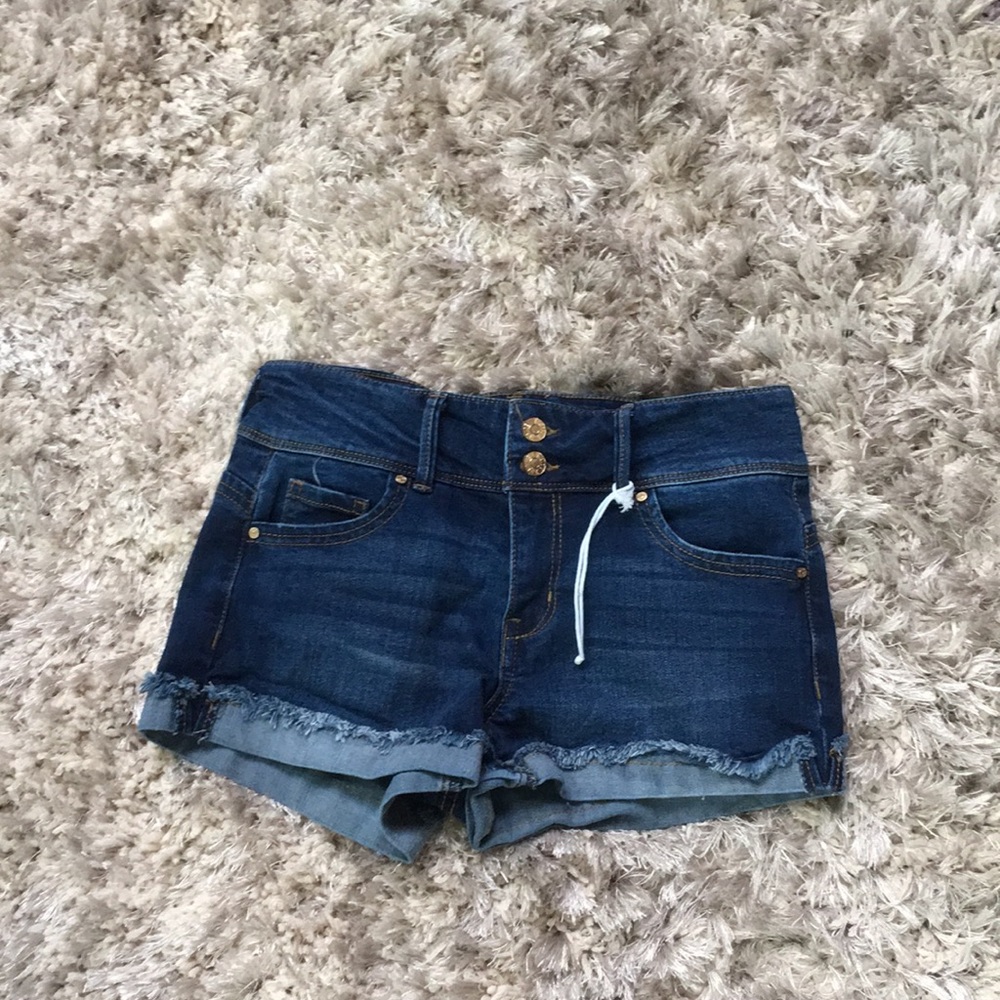 🌺Celebrity Pink shorts